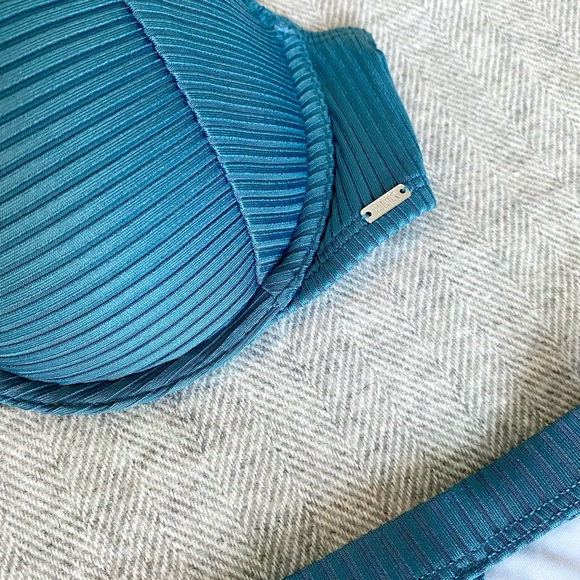 NWT Victoria's Secret PINK Size M Ribbed Blue Push-Up Bikini + High Cut Bottom - Picture 7 of 8